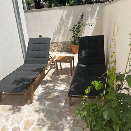 Ferienwohnung Sunset Huus Starigrad Paklenica Exterior foto