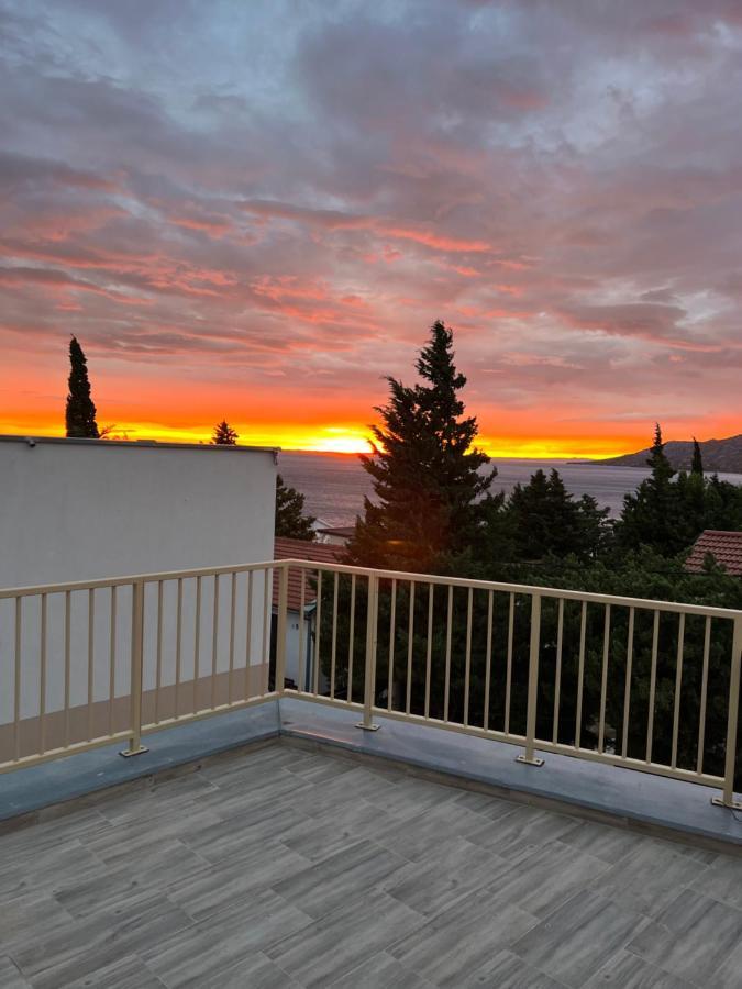 Ferienwohnung Sunset Huus Starigrad Paklenica Exterior foto