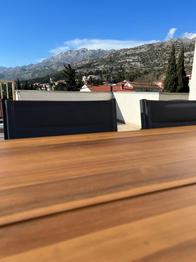 Ferienwohnung Sunset Huus Starigrad Paklenica Exterior foto