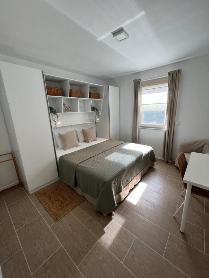 Ferienwohnung Sunset Huus Starigrad Paklenica Exterior foto