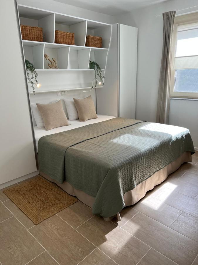 Ferienwohnung Sunset Huus Starigrad Paklenica Exterior foto