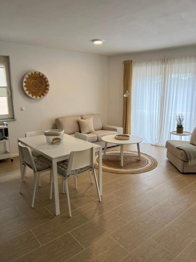 Ferienwohnung Sunset Huus Starigrad Paklenica Exterior foto