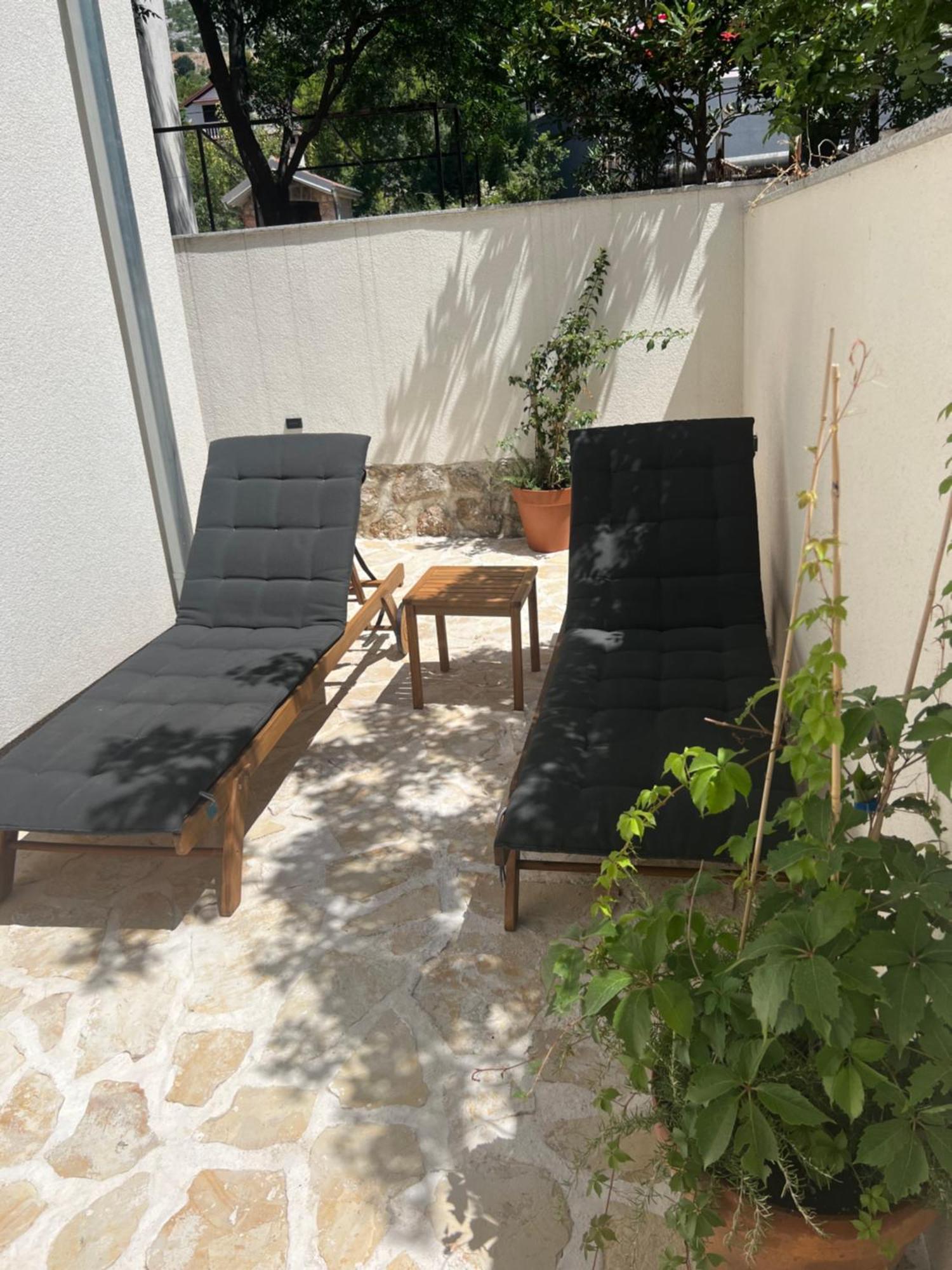 Ferienwohnung Sunset Huus Starigrad Paklenica Exterior foto