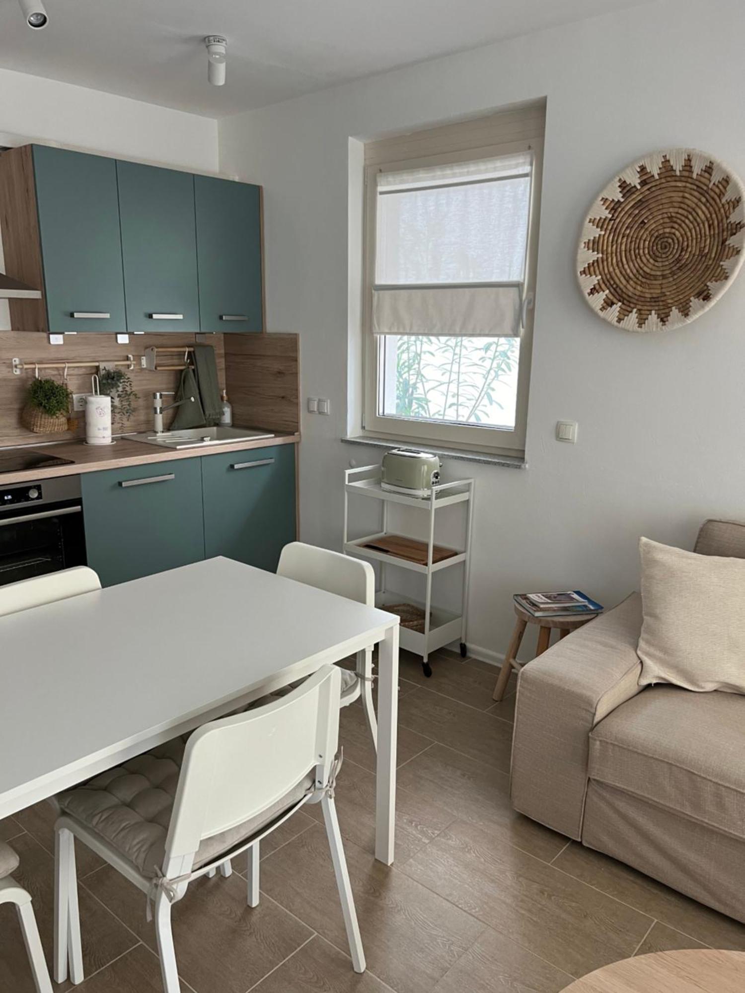 Ferienwohnung Sunset Huus Starigrad Paklenica Exterior foto